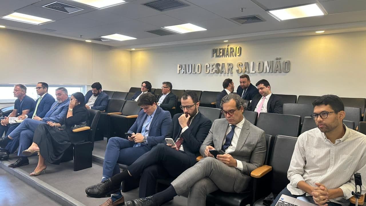 Julgamento no Pleno - 15/04/26